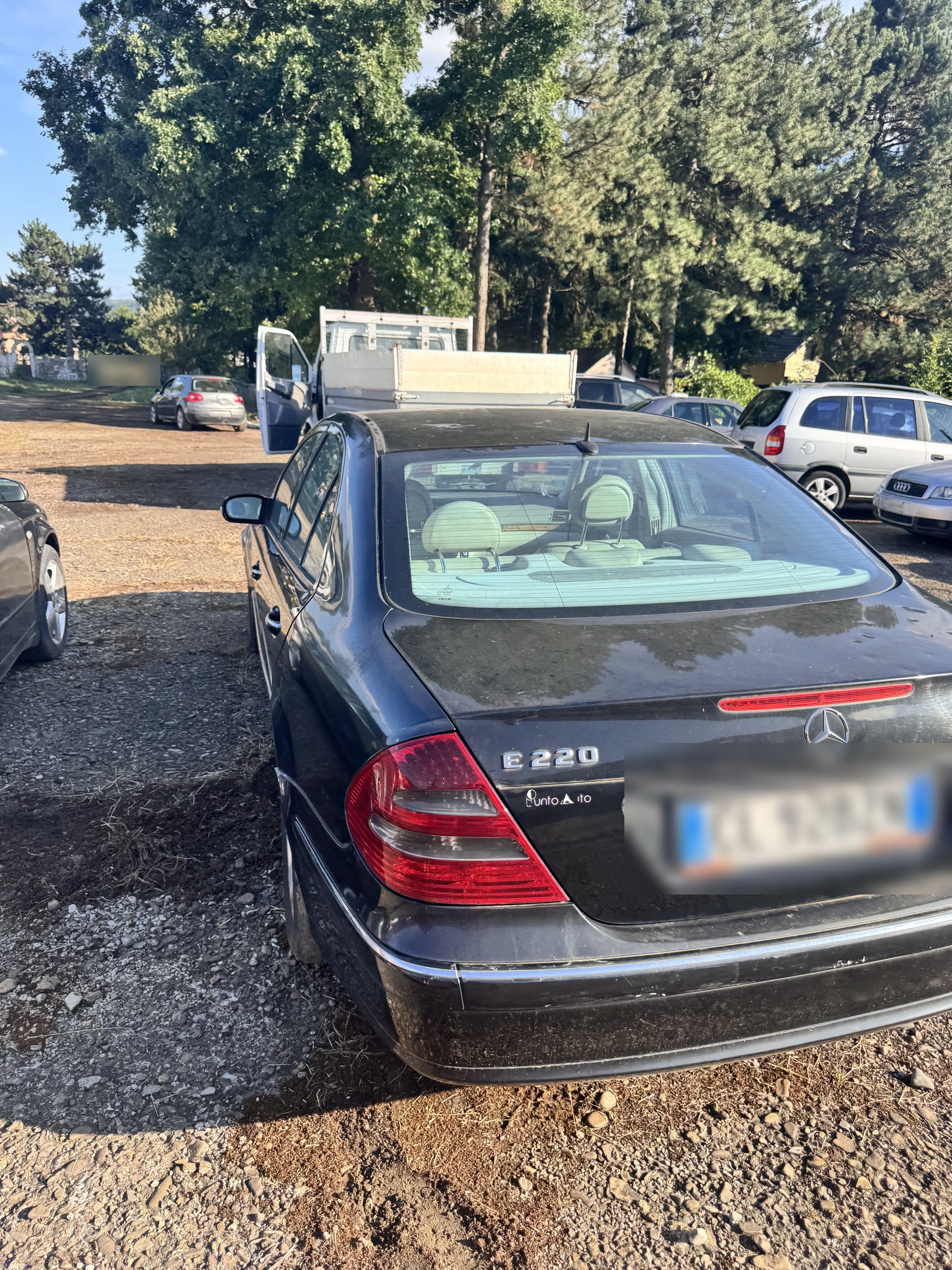 Mercedes-Benz E-Class W211 E 220 CDI (inscripție), fotografie vehicul IMG_3875